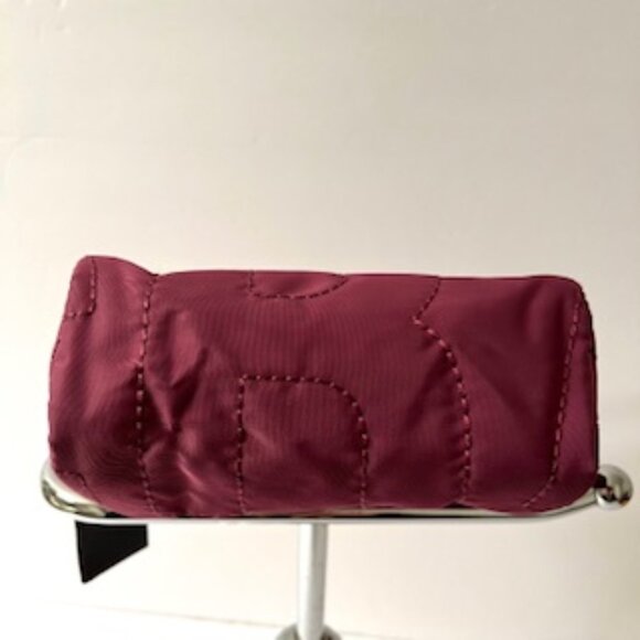 Marc Jacobs Quilted Pouch Burgundy ( New with Tag ) - Picture 8 of 8